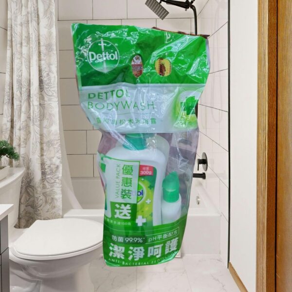 滴露沐浴露孖裝優惠裝2 X 950g (贈品隨機發送)